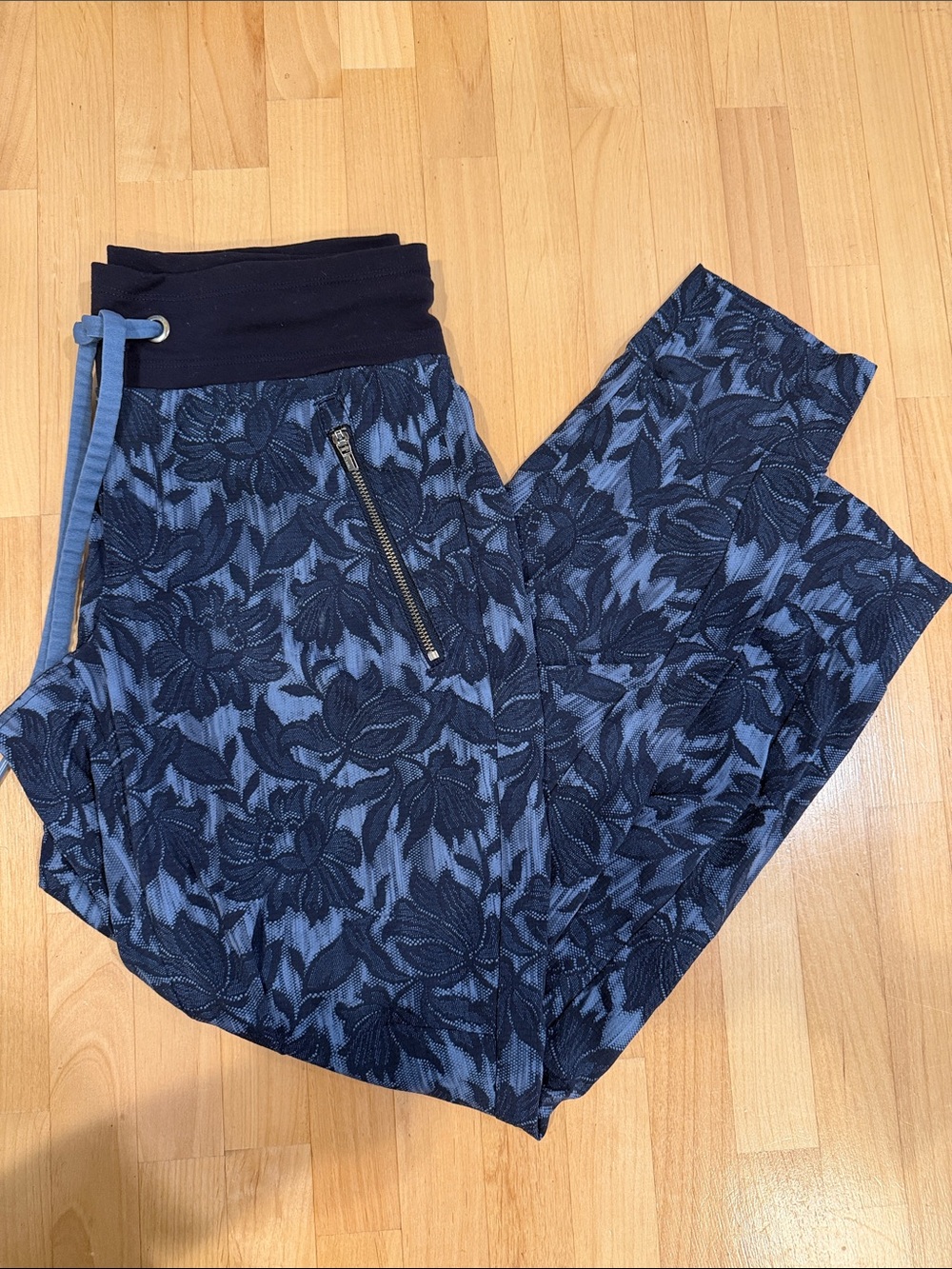 Athleta joggers size 0P